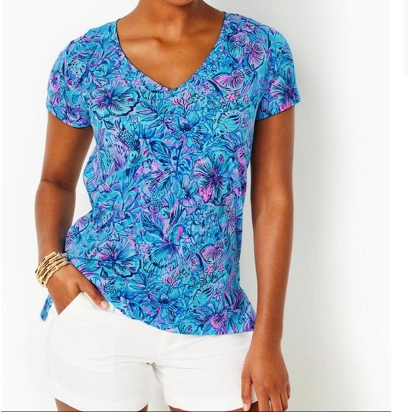 Lilly Pulitzer Meredith tshirt in Breakwater Blue Shells and Bells NWT - Picture 1 of 16